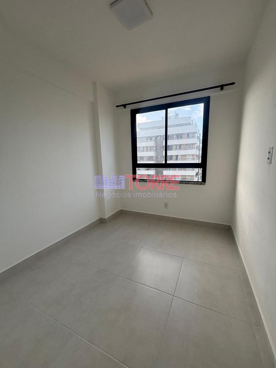 Apartamento à venda com 3 quartos, 76m² - Foto 12