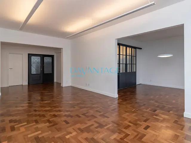 Apartamento com 239m² 3 quartos e 4 banheiros, à venda, no bairro Higienópolis em São Paulo