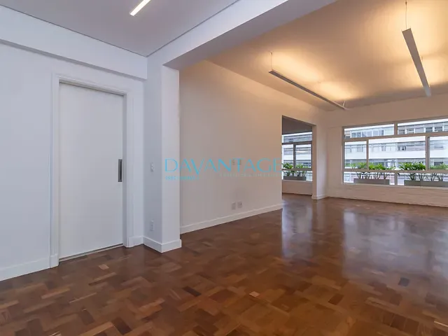 Apartamento com 239m² 3 quartos e 4 banheiros, à venda, no bairro Higienópolis em São Paulo