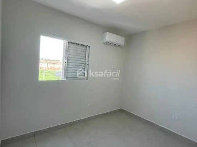 Apartamento 2 quartos e 1 banheiro, à venda, no bairro Jardim Paradiso em Campo Grande
