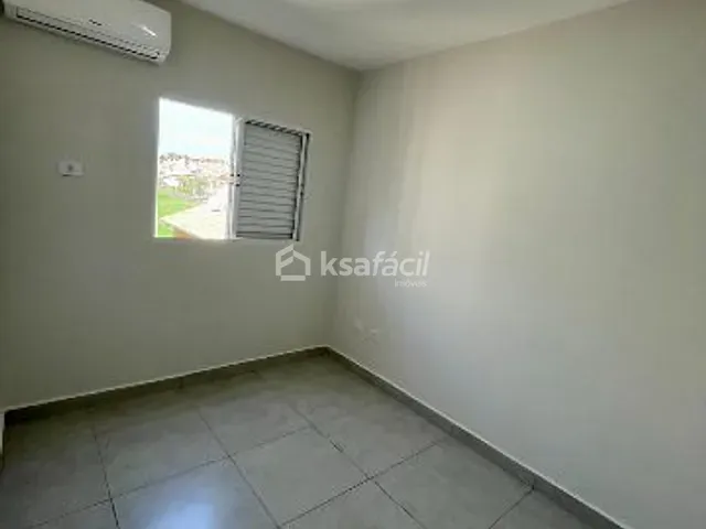 Apartamento 2 quartos e 1 banheiro, à venda, no bairro Jardim Paradiso em Campo Grande
