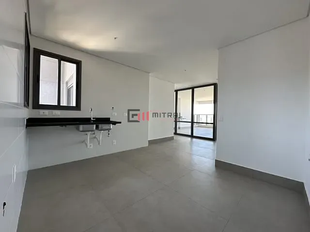 Apartamento 3 quartos e 5 banheiros, à venda, no bairro Gleba Fazenda Palhano em Londrina