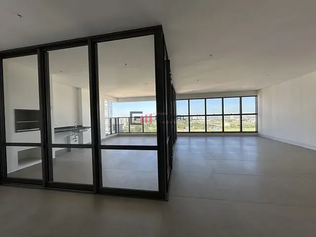 Apartamento 3 quartos e 5 banheiros, à venda, no bairro Gleba Fazenda Palhano em Londrina