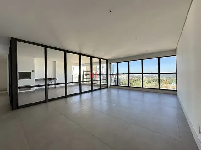 Apartamento 3 quartos e 5 banheiros, à venda, no bairro Gleba Fazenda Palhano em Londrina