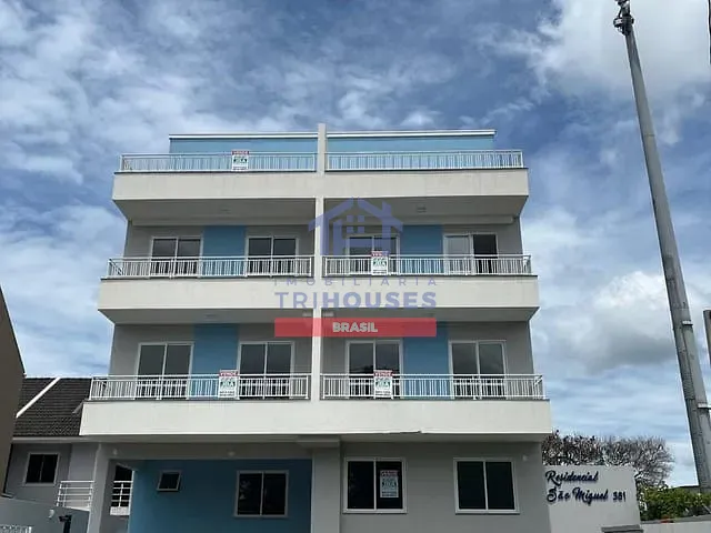 Apartamento 2 quartos e 1 banheiro, à venda, no bairro Fazendinha em Curitiba