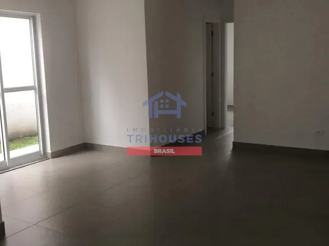Apartamento 2 quartos e 1 banheiro, à venda, no bairro Fazendinha em Curitiba