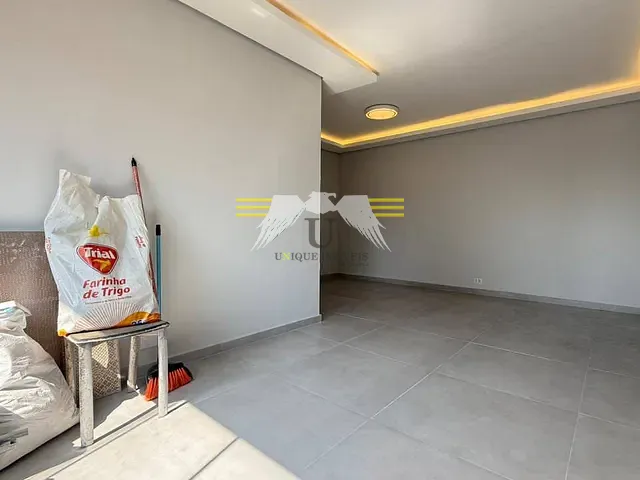 Apartamento 2 quartos e 1 banheiro, à venda, no bairro Vila Gomes Cardim em São Paulo