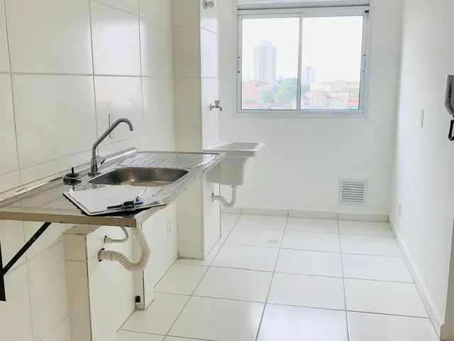 Apartamento com 54m² 2 quartos e 1 banheiro, para alugar, no bairro Vila Eldízia em Santo André