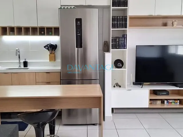 Apartamento com 32m² 1 quarto e 1 banheiro, à venda, no bairro Cambuci em São Paulo