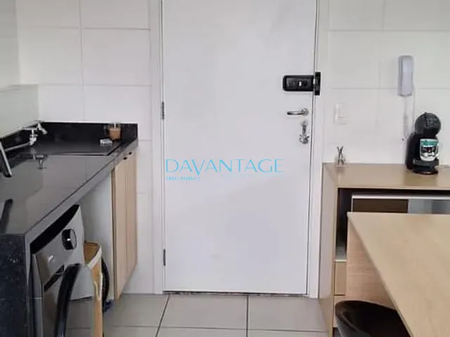 Apartamento com 32m² 1 quarto e 1 banheiro, à venda, no bairro Cambuci em São Paulo