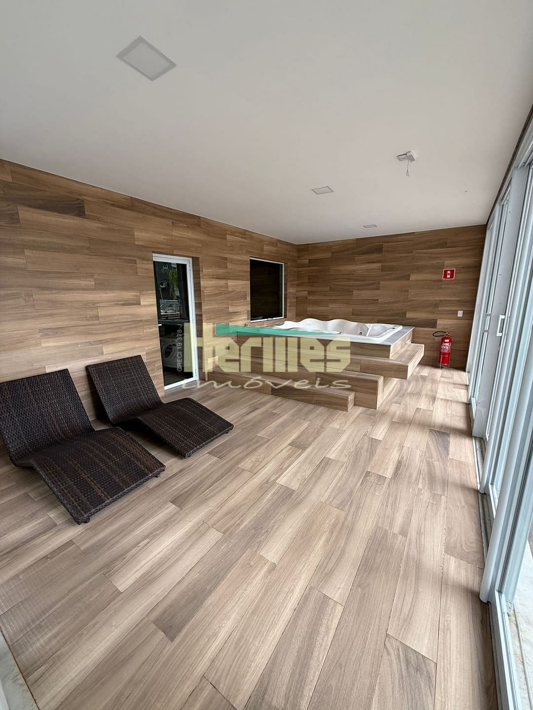 Apartamento à venda com 2 quartos, 74m² - Foto 37