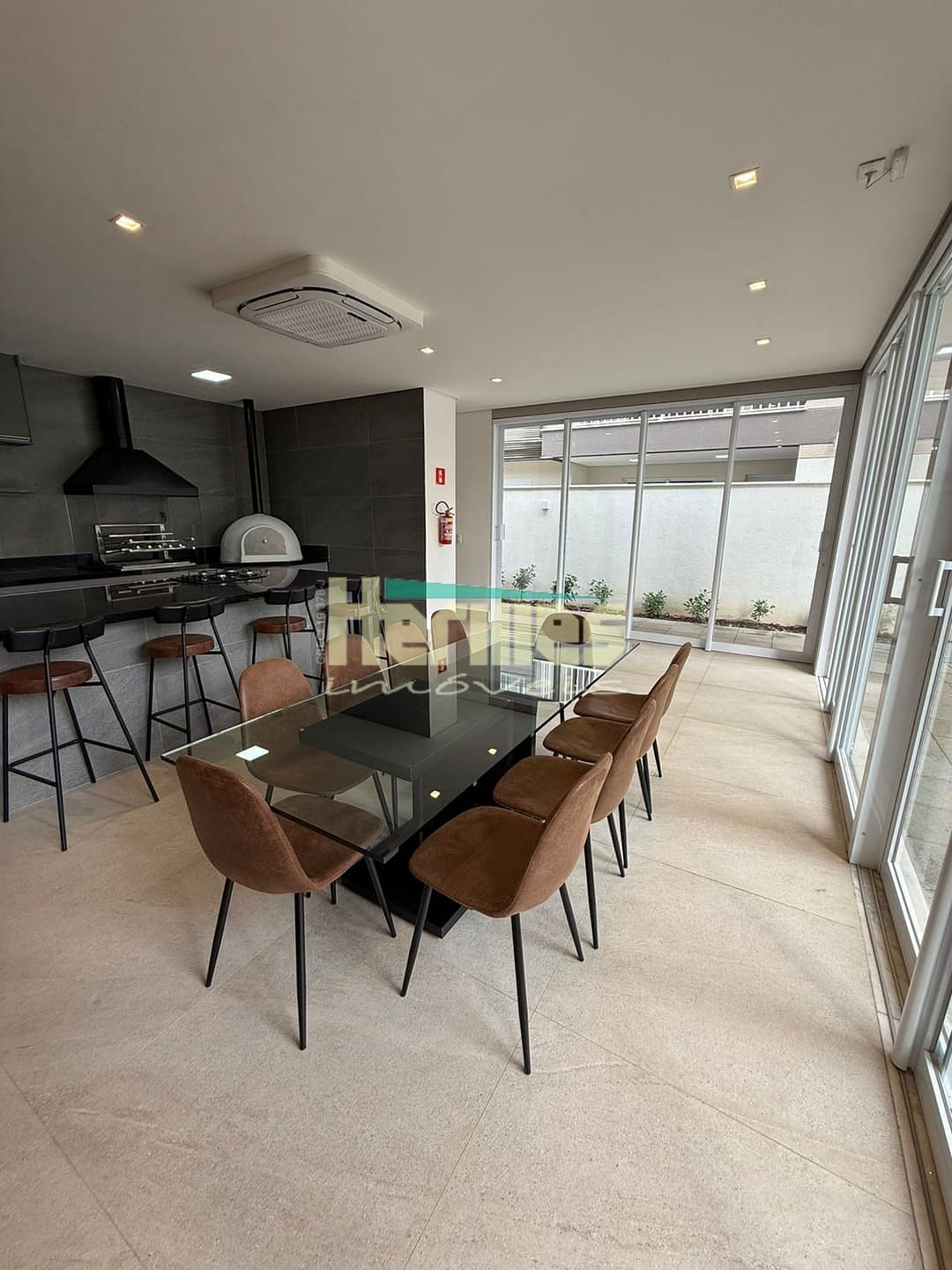 Apartamento à venda com 2 quartos, 74m² - Foto 38