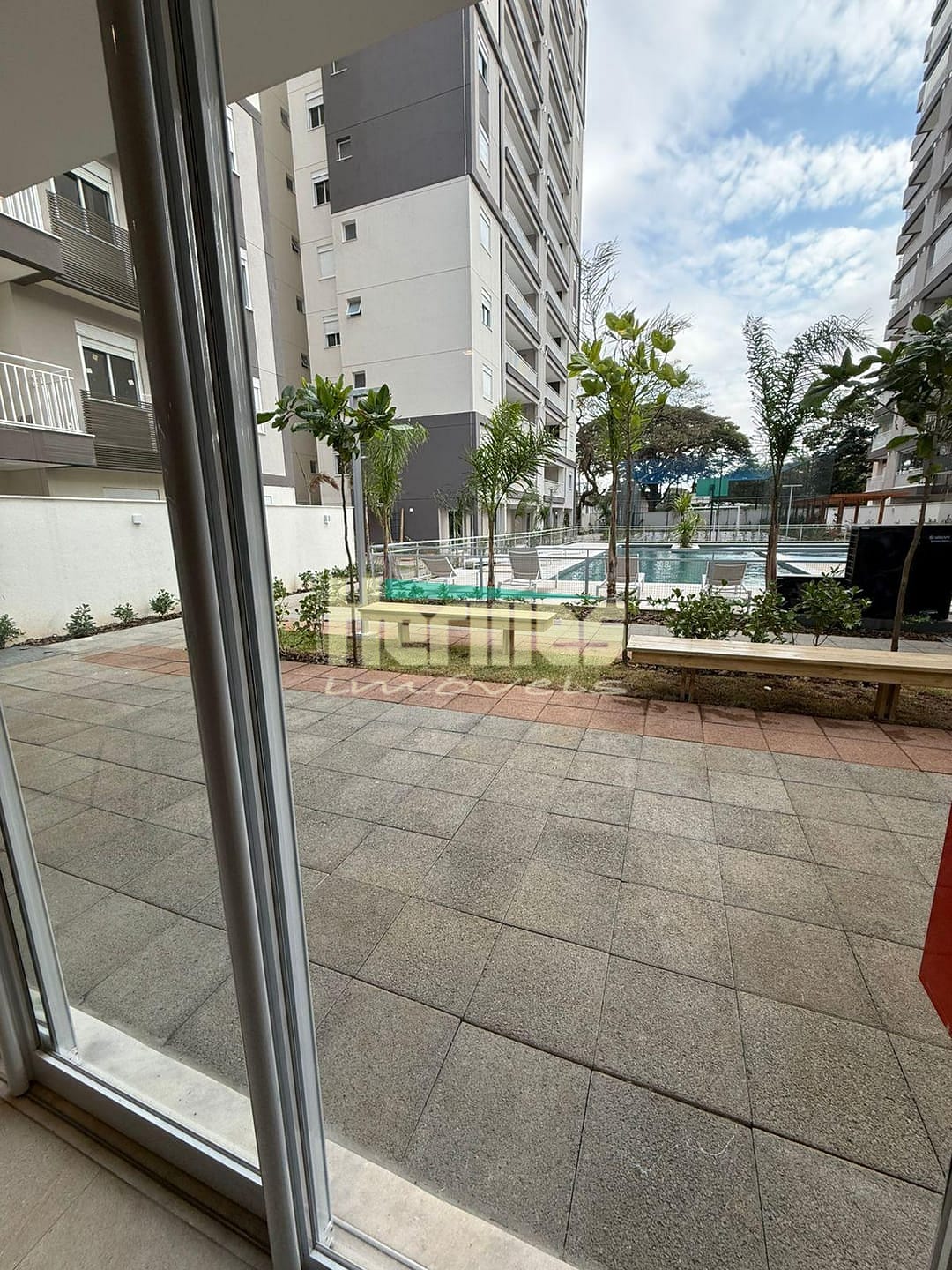 Apartamento à venda com 2 quartos, 74m² - Foto 39
