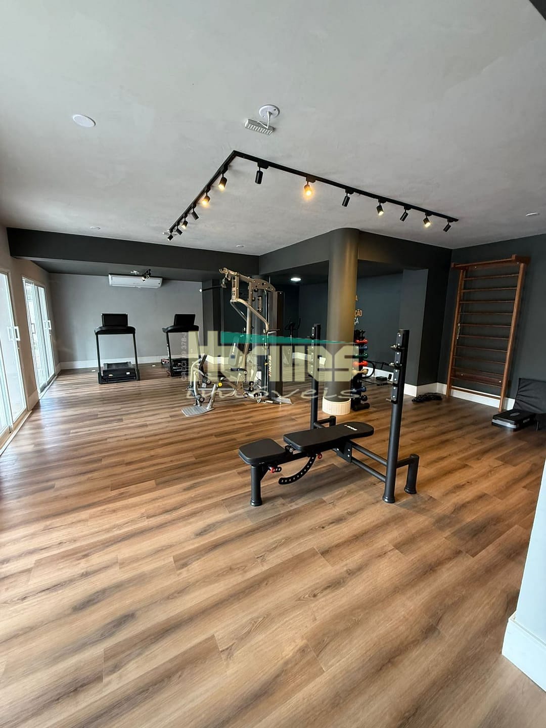 Apartamento à venda com 2 quartos, 74m² - Foto 44