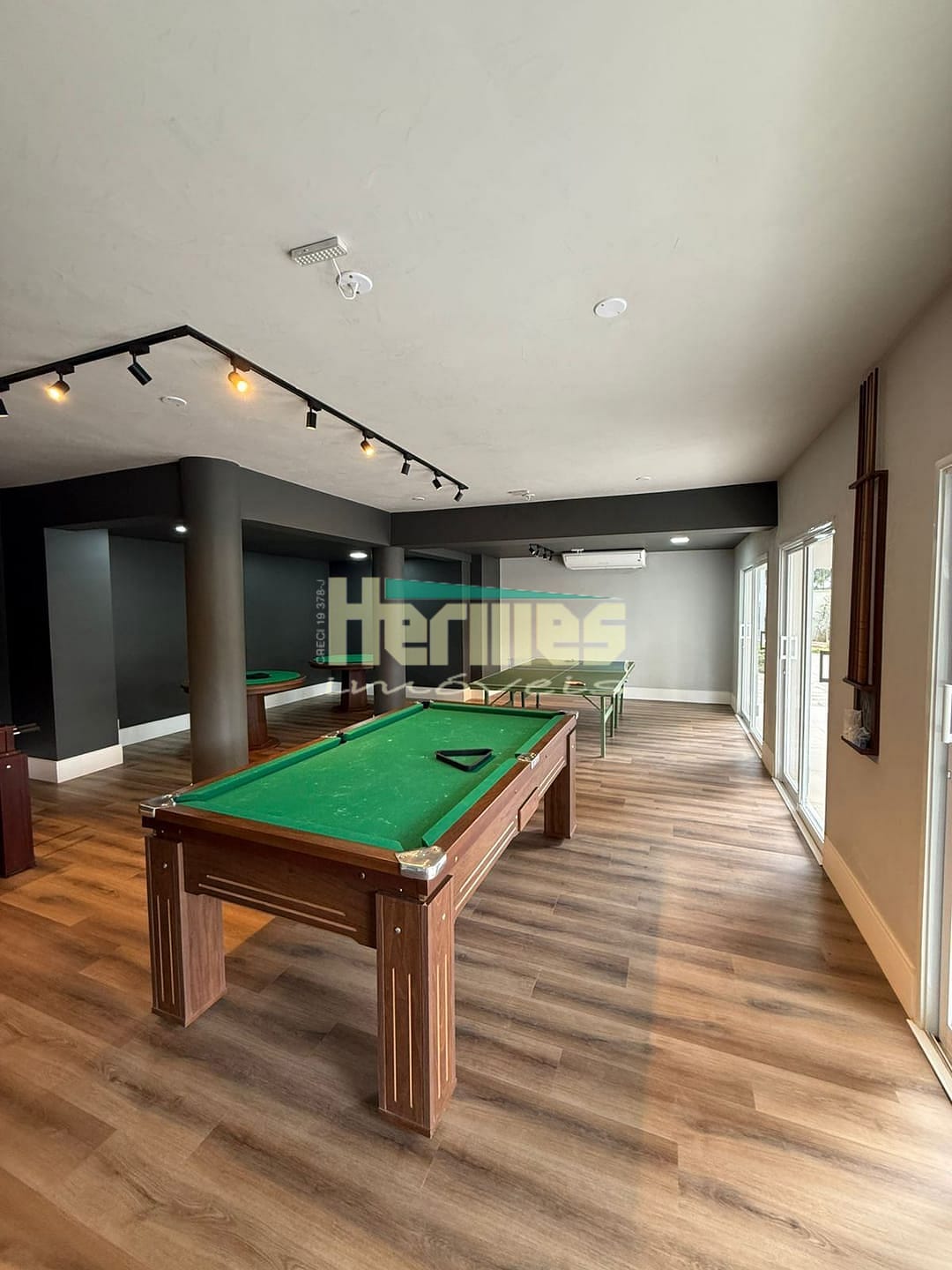 Apartamento à venda com 2 quartos, 74m² - Foto 49