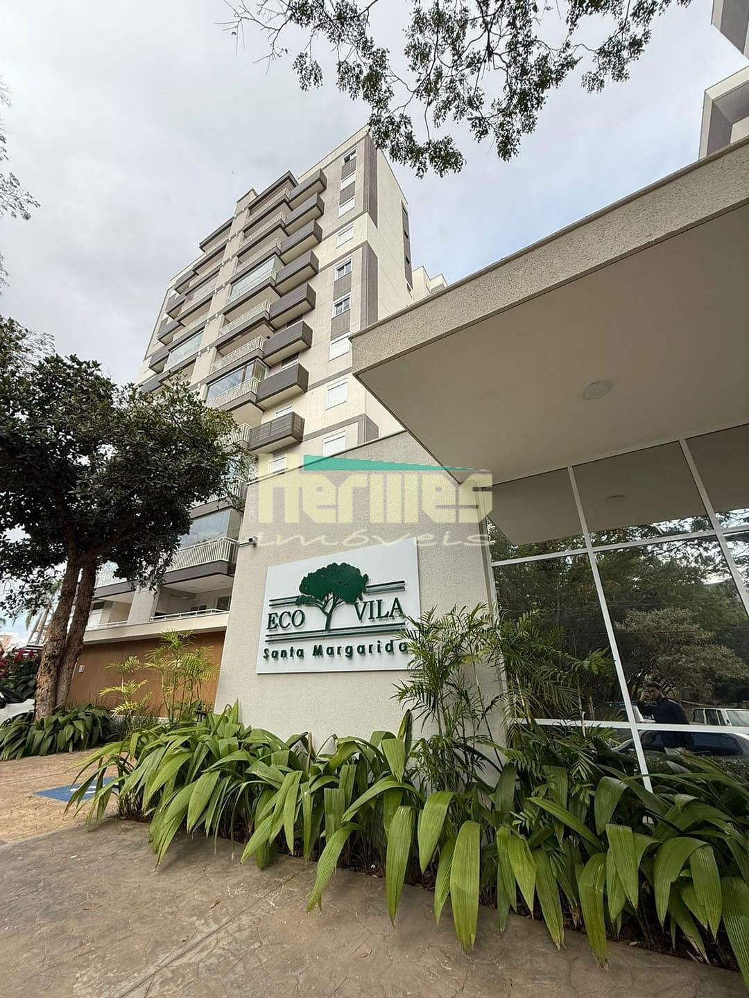 Apartamento à venda com 2 quartos, 74m² - Foto 2