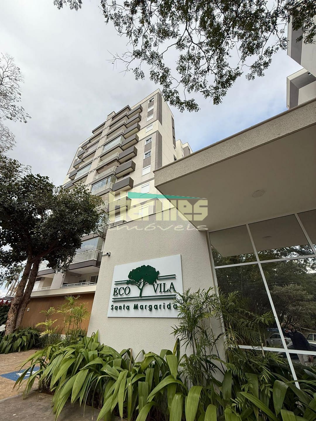 Apartamento à venda com 2 quartos, 74m² - Foto 1