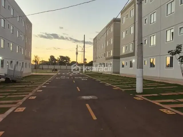 Apartamento com 70m² 2 quartos e 1 banheiro, para alugar, no bairro Centenário em Campo Grande