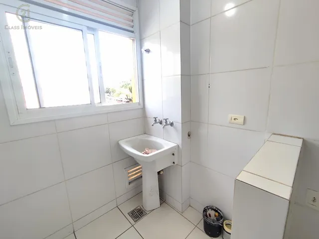 Apartamento com 68m² 3 quartos e 2 banheiros, à venda ou para alugar, no bairro Gleba Fazenda Palhano em Londrina