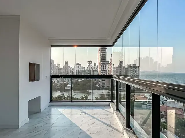 Apartamento 3 quartos e 3 banheiros, à venda, no bairro Perequê em Porto Belo