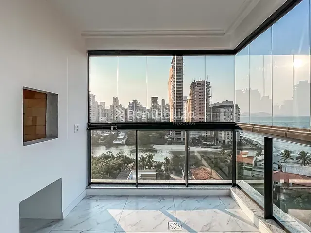 Apartamento 3 quartos e 3 banheiros, à venda, no bairro Perequê em Porto Belo