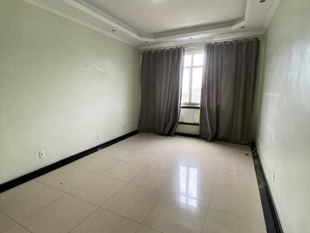 Apartamento com 78m² 2 quartos e 2 banheiros, para alugar, no bairro Vila Valqueire em Rio de Janeiro
