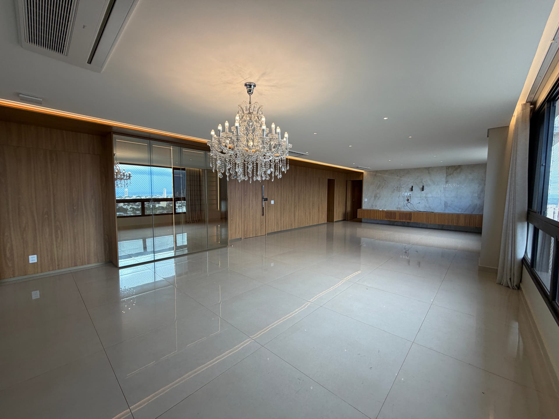 Apartamento à venda, Setor Marista, Goiânia, GO