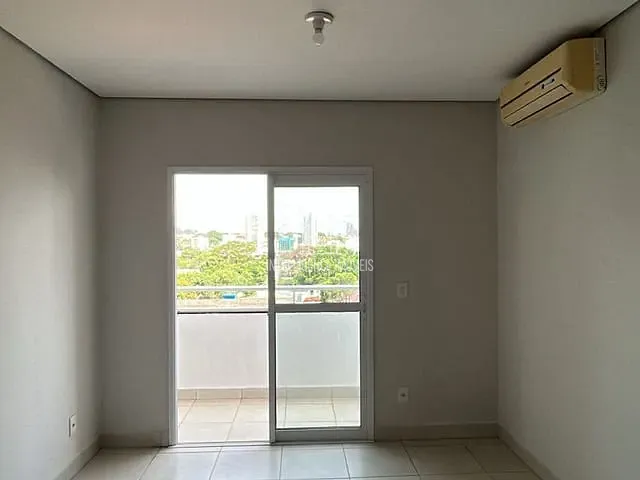 Apartamento 3 quartos e 2 banheiros, para alugar, no bairro Araés em Cuiabá