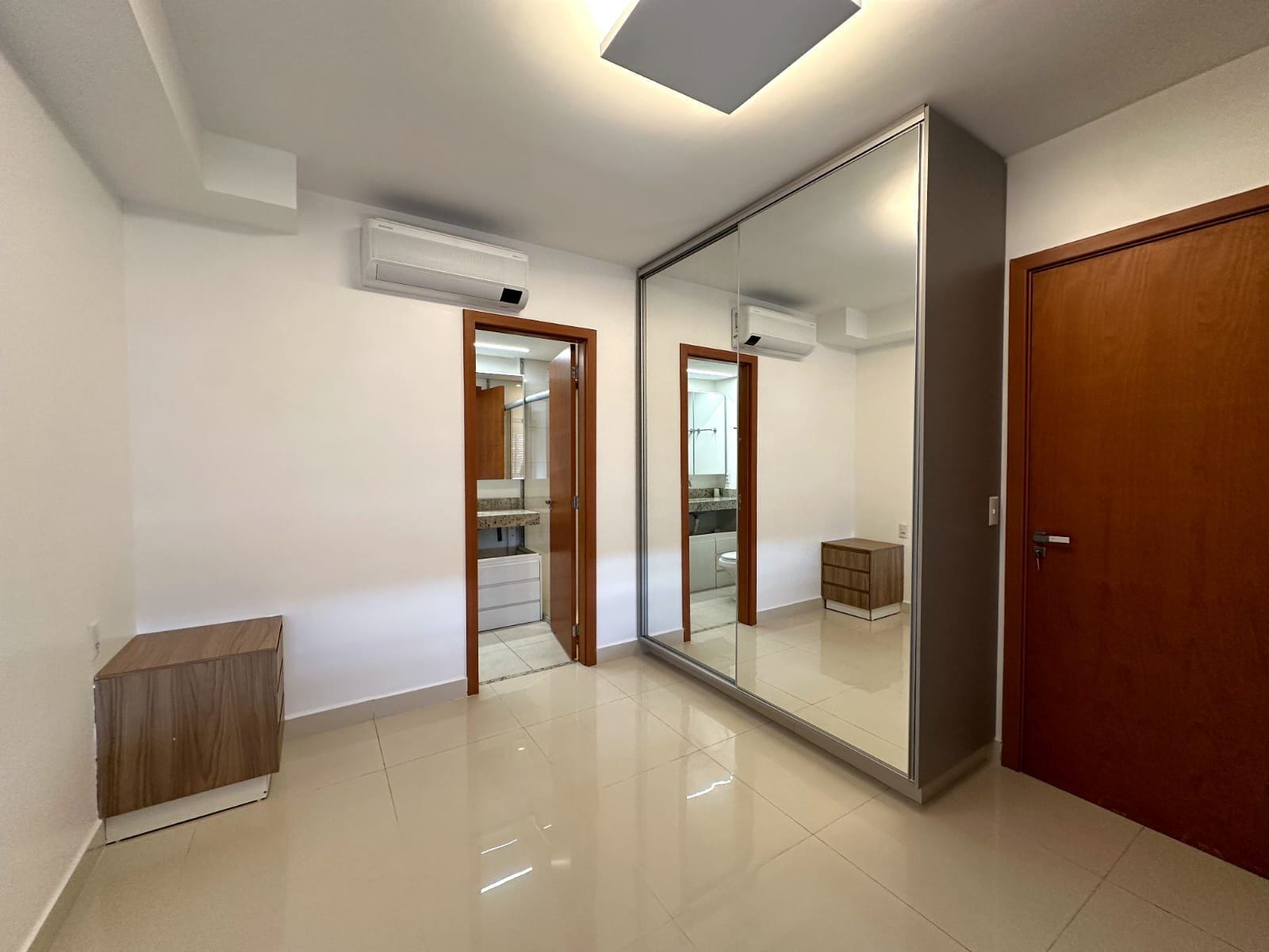 Apartamento à venda com 3 quartos, 97m² - Foto 5