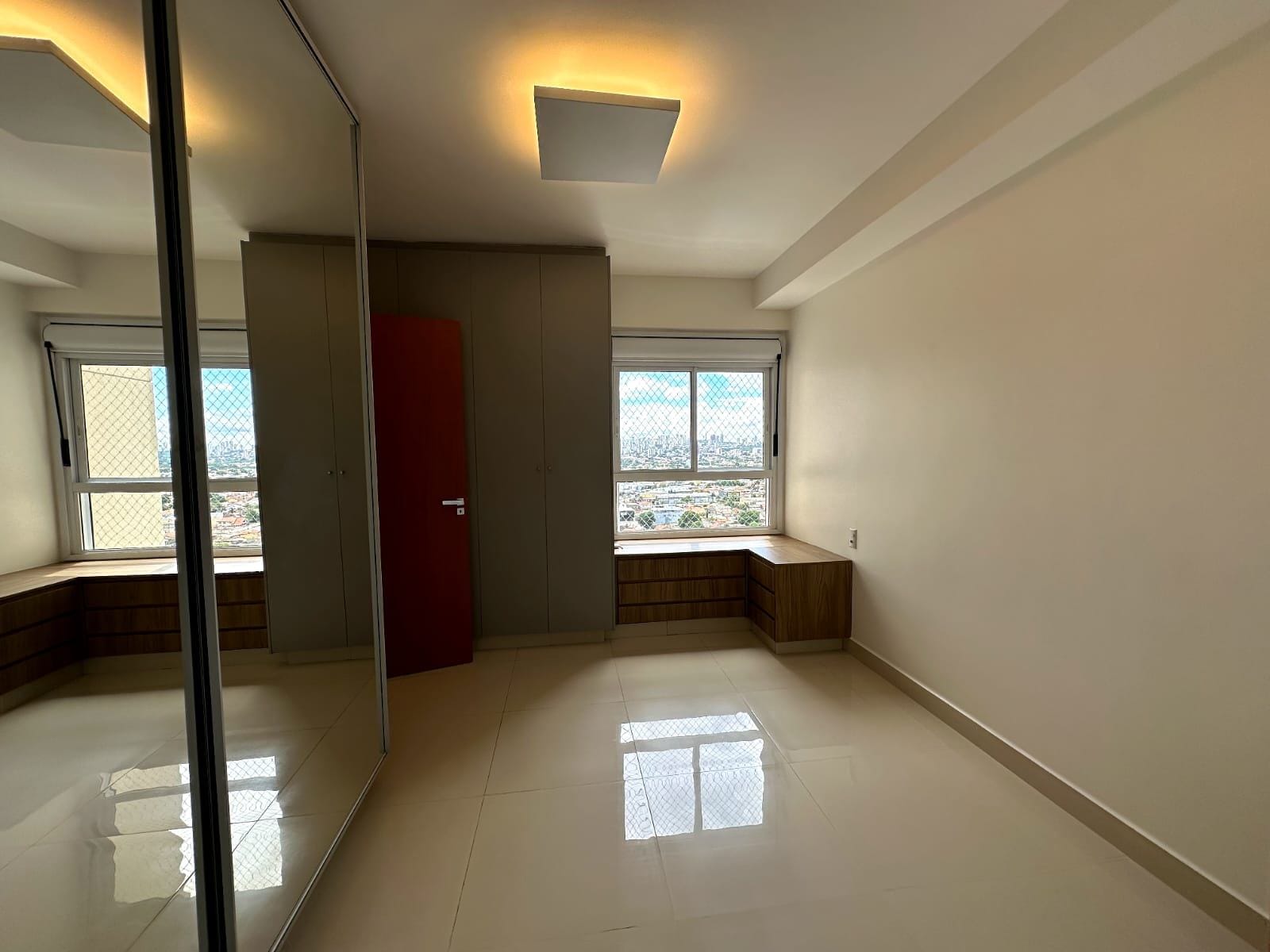 Apartamento à venda com 3 quartos, 97m² - Foto 8