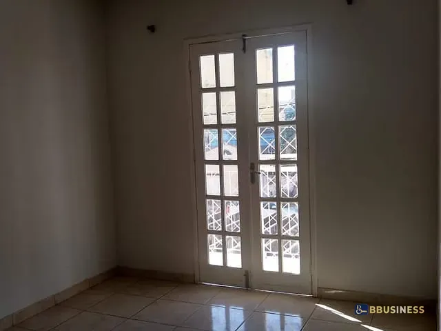 Apartamento 2 quartos e 1 banheiro, à venda, no bairro Parque Rosário em Campos dos Goytacazes