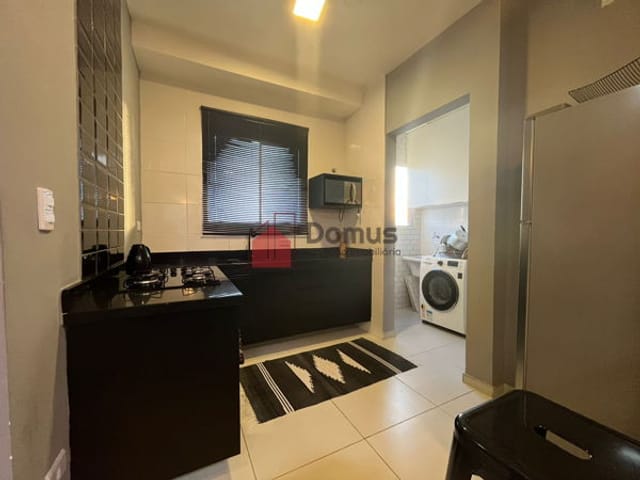 Apartamento à venda, no bairro Loteamento Residencial e Comercial Flamboyant em Pindamonhangaba