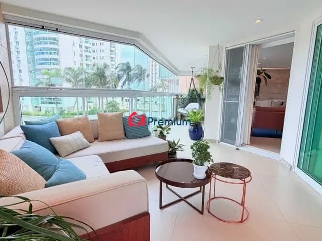 Apartamento 4 quartos e 5 banheiros, à venda, no bairro Barra da Tijuca em Rio de Janeiro