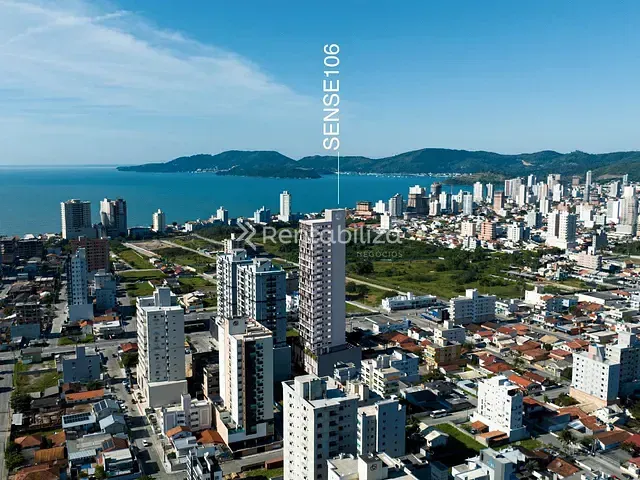 Apartamento 2 quartos e 3 banheiros, à venda, no bairro Perequê em Porto Belo