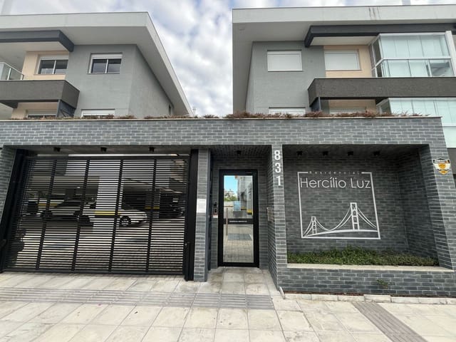 Apartamento com 63m² 2 quartos e 2 banheiros, à venda, no bairro Ingleses do Rio Vermelho em Florianópolis
