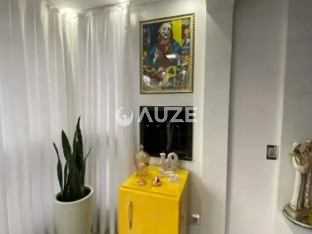 Apartamento com 102m² 3 quartos e 3 banheiros, à venda, no bairro Água Verde em Curitiba