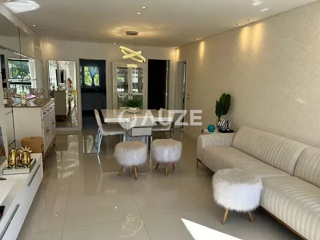Apartamento com 102m² 3 quartos e 3 banheiros, à venda, no bairro Água Verde em Curitiba