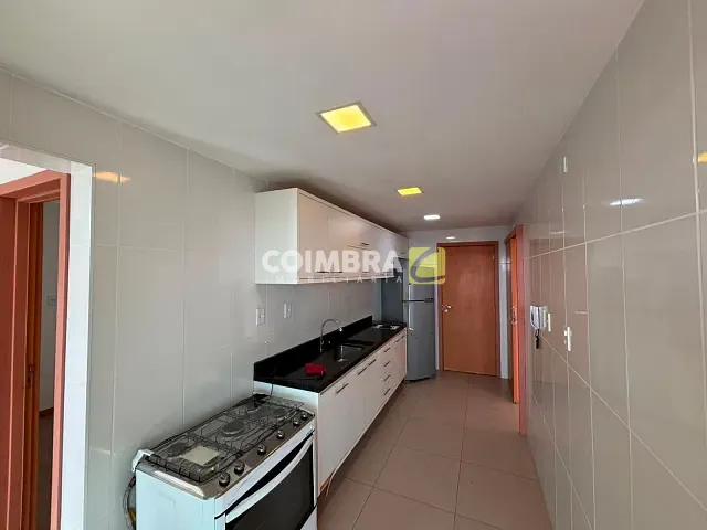 Apartamento com 155m² 3 quartos e 2 banheiros, para alugar, no bairro Aparecida em Santarém