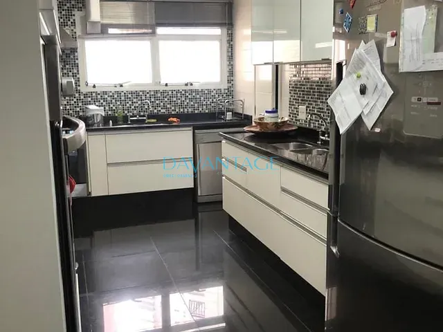 Apartamento com 366m² 4 quartos e 5 banheiros, à venda ou para alugar, no bairro Alto da Lapa em São Paulo