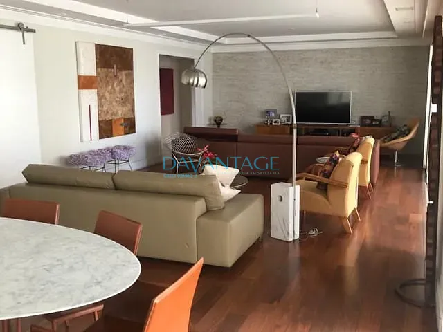 Apartamento com 366m² 4 quartos e 5 banheiros, à venda ou para alugar, no bairro Alto da Lapa em São Paulo