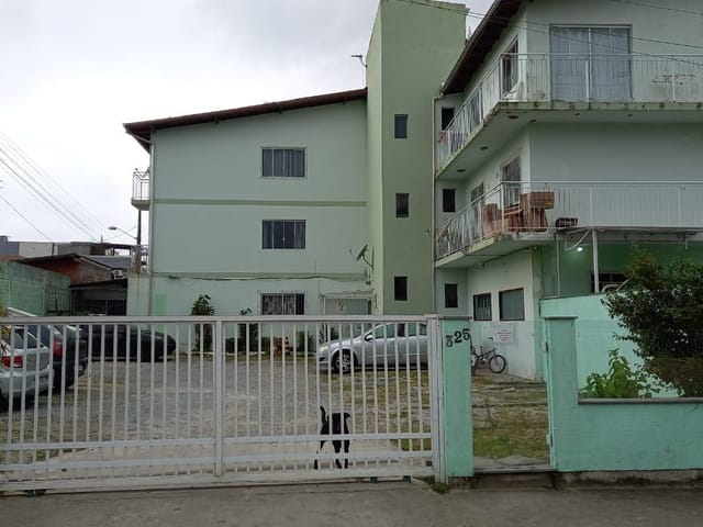 Apartamento 1 quarto e 1 banheiro, à venda, no bairro Ingleses do Rio Vermelho em Florianópolis