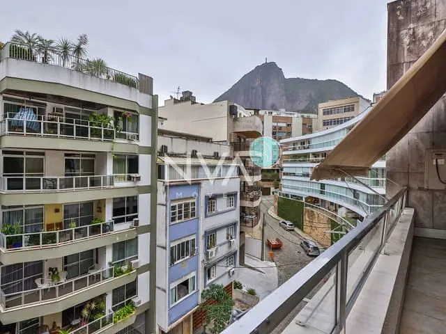 Apartamento com 225m² 3 quartos e 3 banheiros, à venda, no bairro Lagoa em Rio de Janeiro