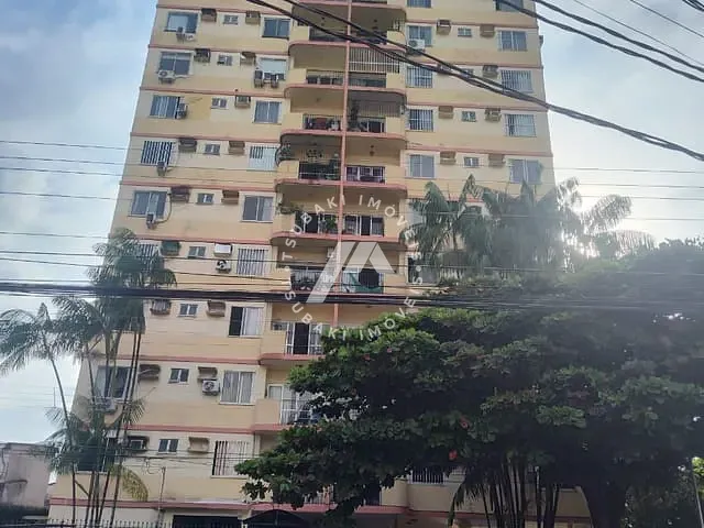 Apartamento 4 quartos e 3 banheiros, à venda, no bairro Campina em Belém