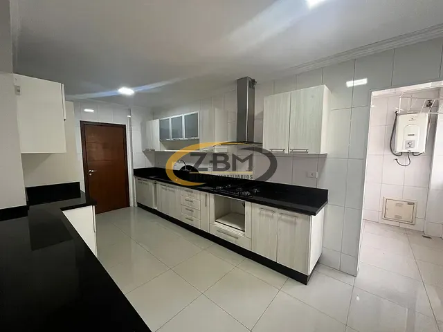 Apartamento com 184m² 3 quartos e 3 banheiros, à venda, no bairro Centro em Londrina