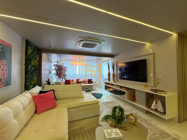 Apartamento 3 quartos e 5 banheiros, à venda, no bairro Nazaré em Belém