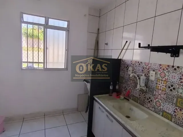 Apartamento 2 quartos e 1 banheiro, à venda, no bairro Jardim Graziela em Suzano
