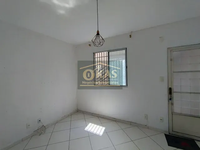 Apartamento 2 quartos e 1 banheiro, à venda, no bairro Jardim Graziela em Suzano
