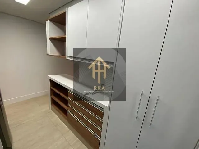 Apartamento 1 quarto e 2 banheiros, à venda, no bairro Vila Nova Conceição em São Paulo