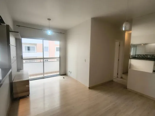 Apartamento com 71m² 3 quartos e 2 banheiros, à venda, no bairro Parque Jamaica em Londrina