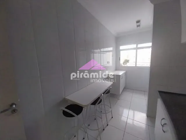Apartamento com 65m² 2 quartos e 2 banheiros, à venda ou para alugar, no bairro Vila Adyana em São José dos Campos